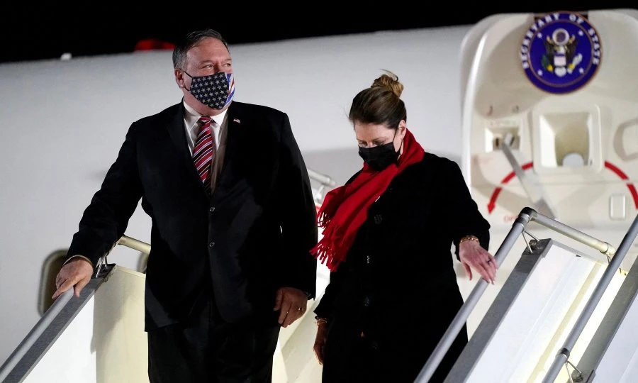 Neprimjereno ponašanje para Pompeo tijekom služenja Trumpu