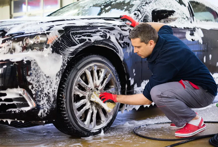  Uređivanje automobila nakon zime: Kako vam mogu pomoći stare novine? 