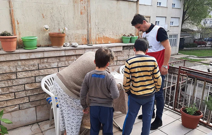 Poklon bonove 'Merhameta' Njemačke dobilo još 24 djece u Čapljini