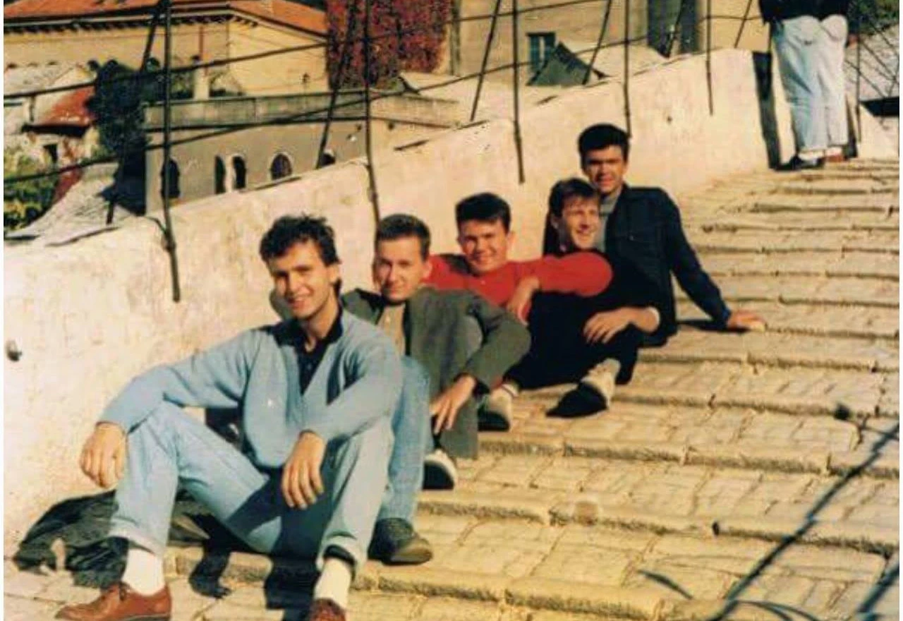  Na Starom mostu, ali u drugo vrijeme ponovno se okupili prijatelji