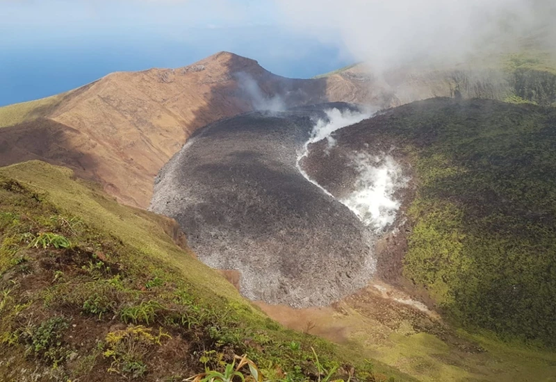 Sati dijele vulkan od erupcije, započela evakuacija stanovništva