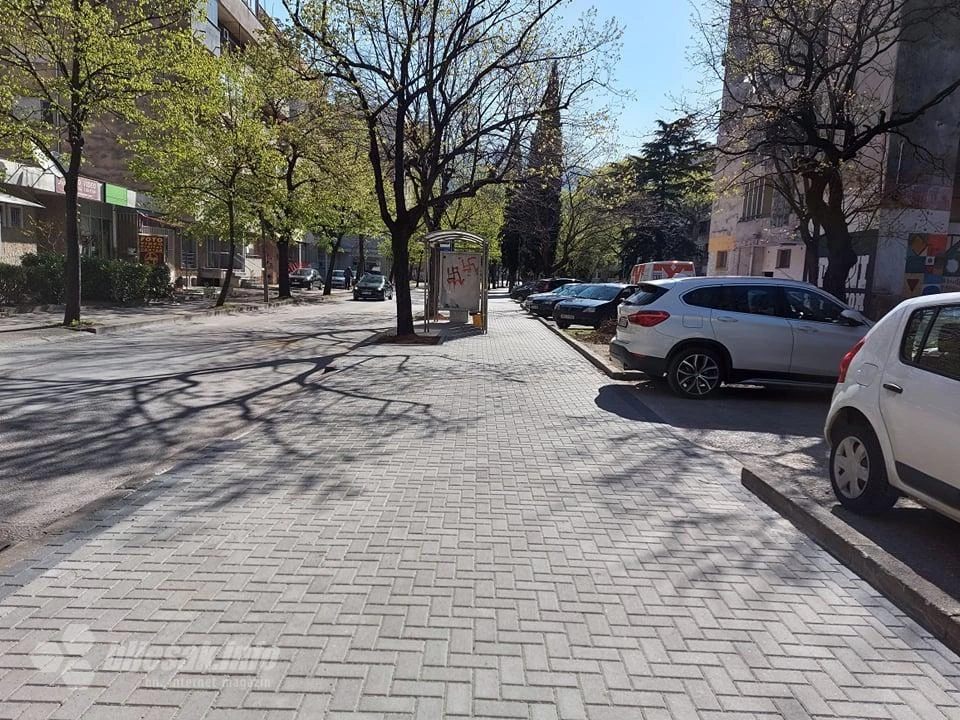 Da sredi pločnik, Mostar mora preispitati poteze građana