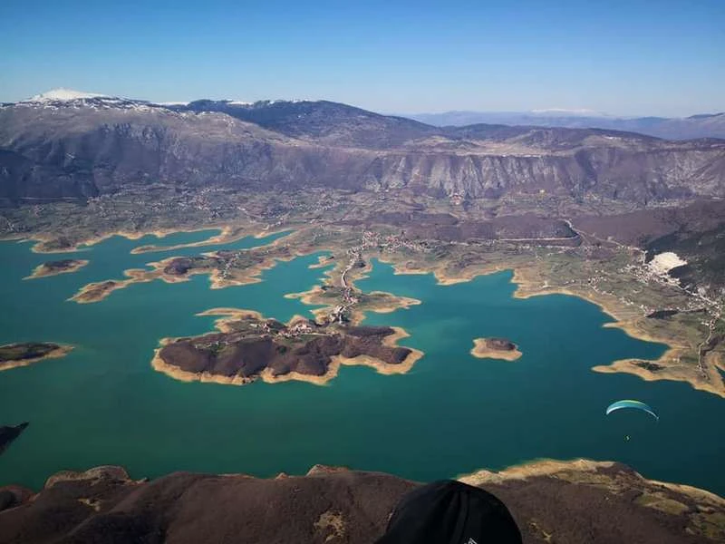 Dvojac iz Ljubuškog letio paraglajderima 125,6 km