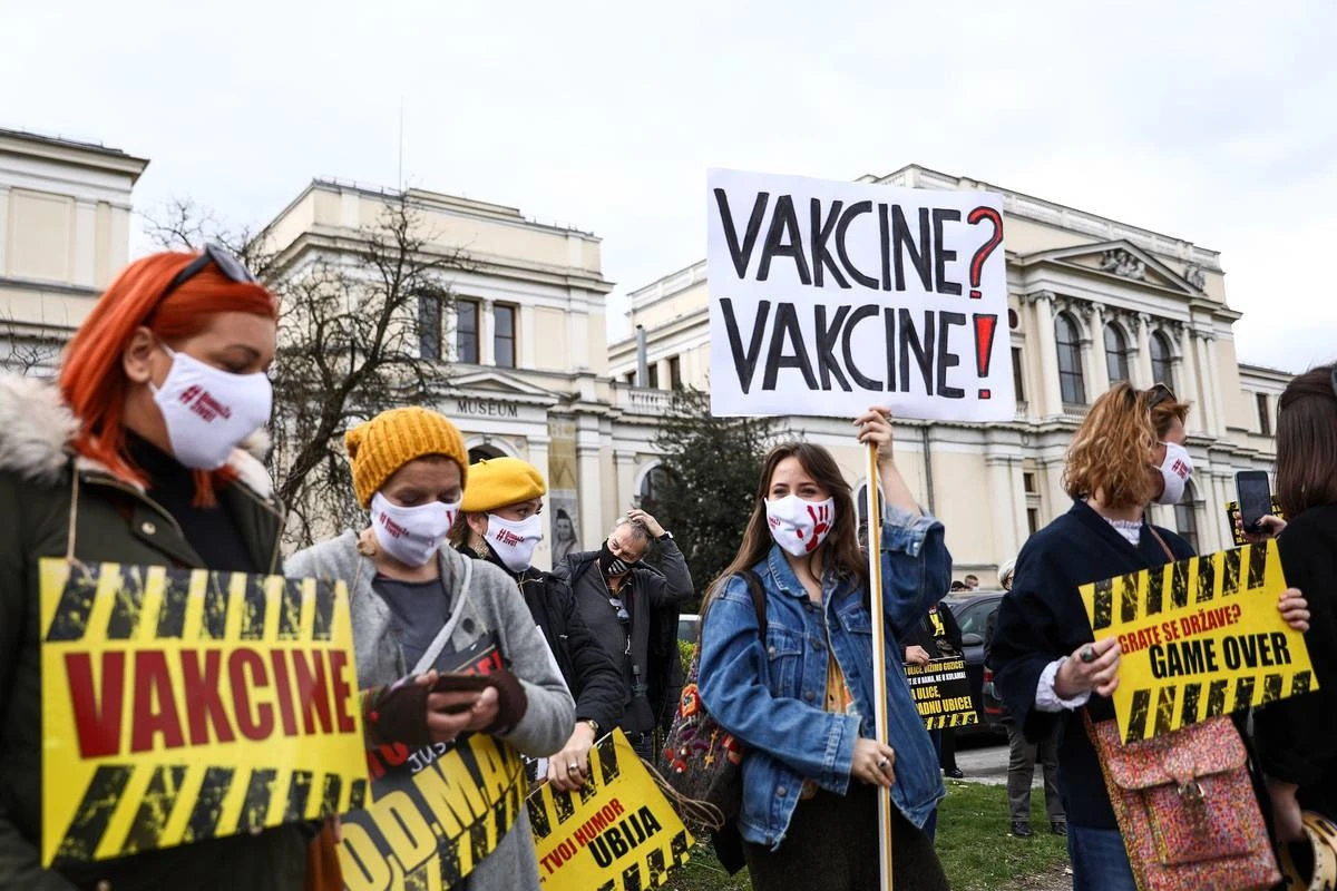 Prosvjednici jednoglasno: Smijenit ćemo vas!