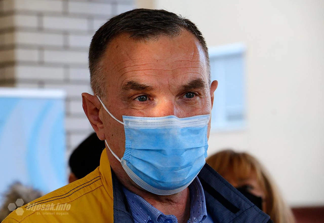 FUCZ prijeti dr. Karloviću: Prestanite širiti paniku, inače pokrećemo pravne procedure 