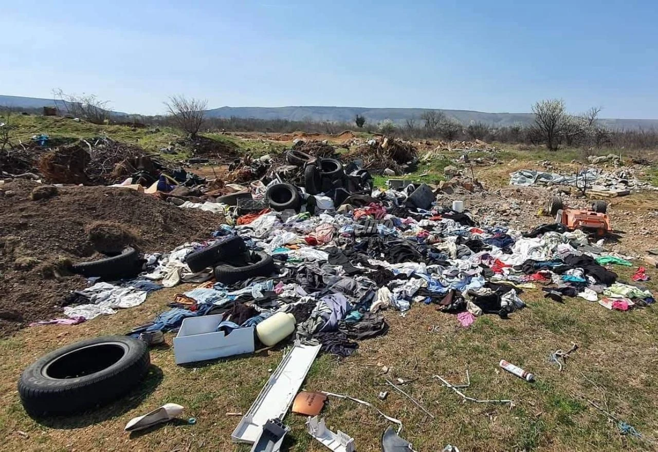 Mostarci od pomoćne piste napravili deponiju 