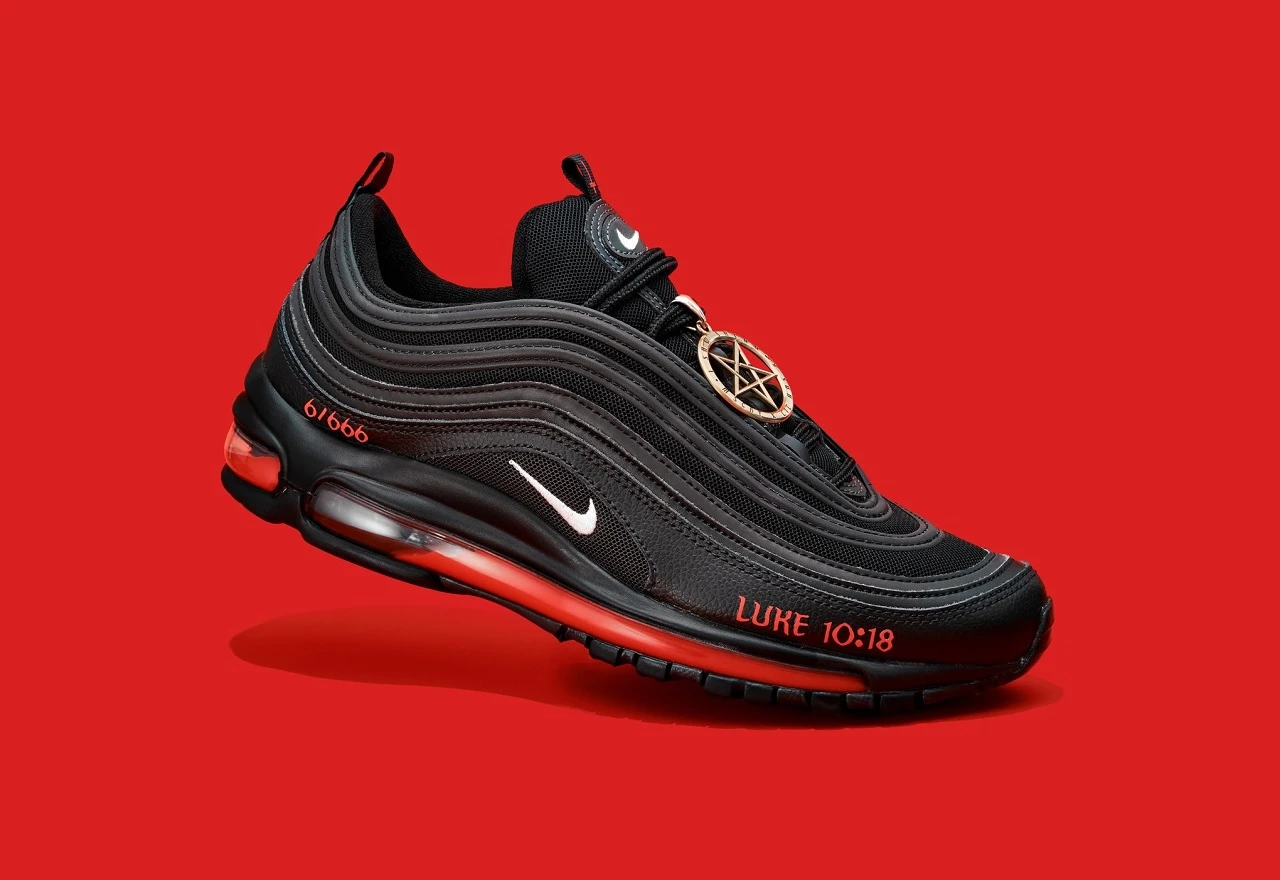 Nike pokrenuo tužbu zbog ''sotonskih tenisica''