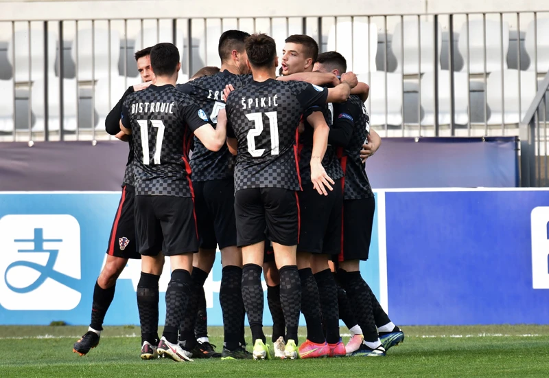 Mladi Vatreni nakon drame došli do povijesne pobjede