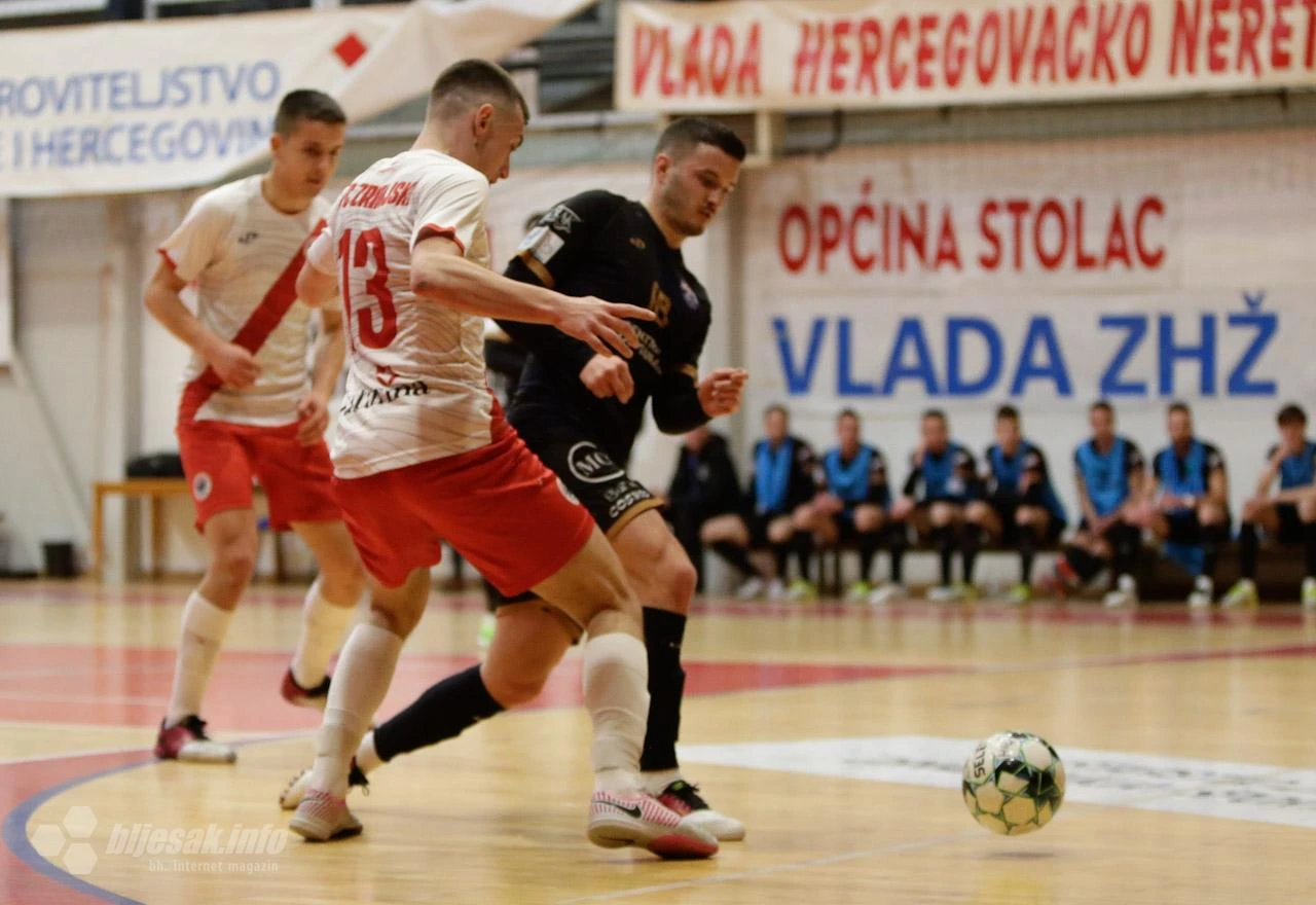 Poklopilo im se najgore: HFC Zrinjski ispao iz Premijer lige