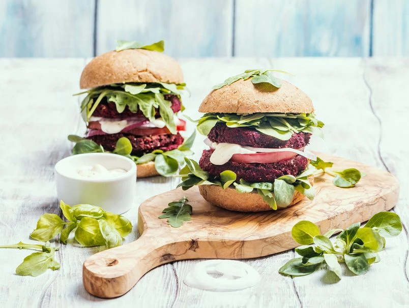 Predah od mesa: Burgeri od cikle i feta sira