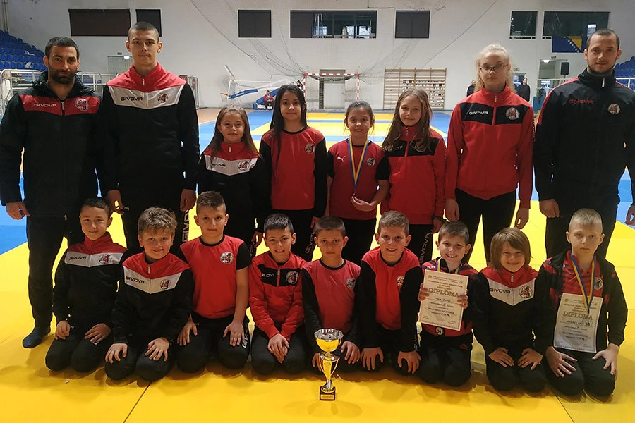Na Državnom prvenstvu Hercegovac se okitio s 9 medalja i peharom druge najbolje ekipe
