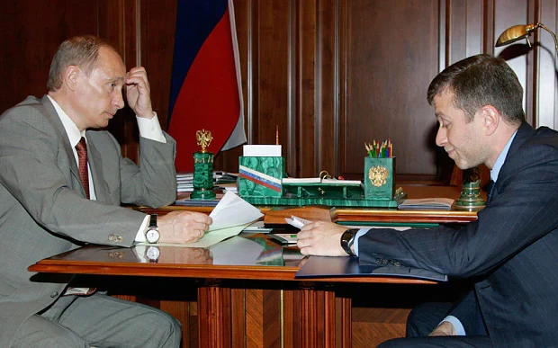 Roman Abramovič tužio izdavačku kuću zbog navoda iz knjige 'Putinovi ljudi'