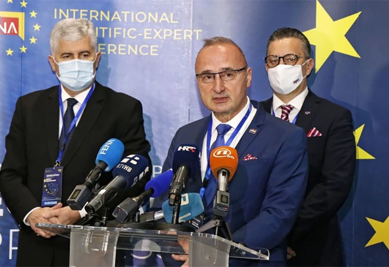 Grlić Radman: Ne možemo razgovarati s Komšićem