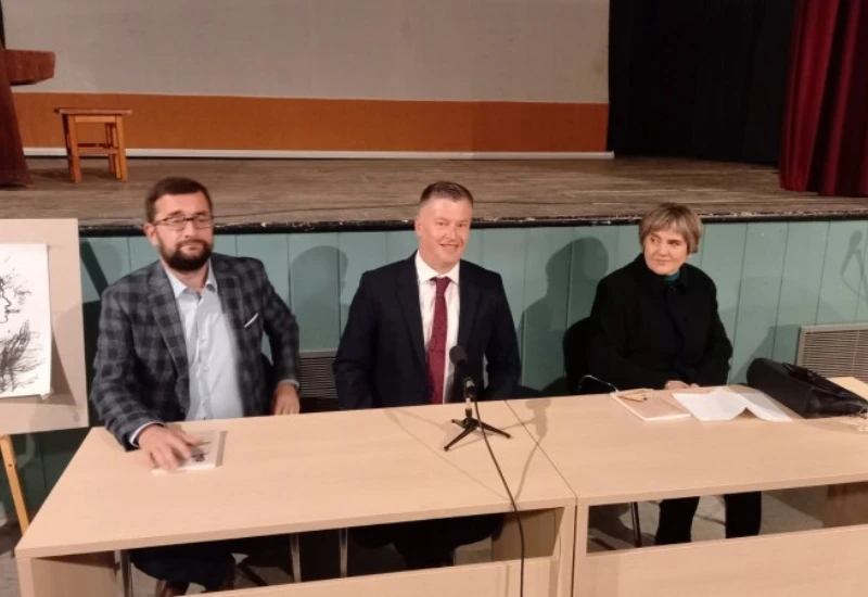 Kvesić predstavio knjigu: Inspiracija pronađena u životnim događajima