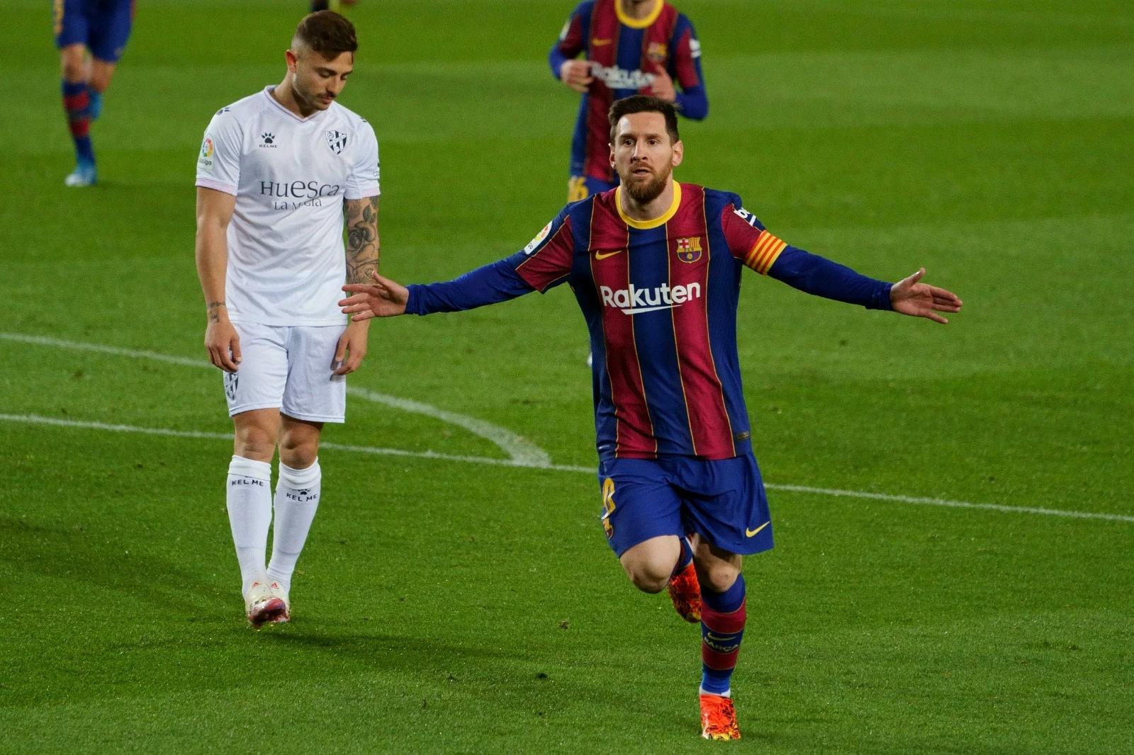 Barcelona otpuhala Huescu i prišla Atleticu na četiri boda