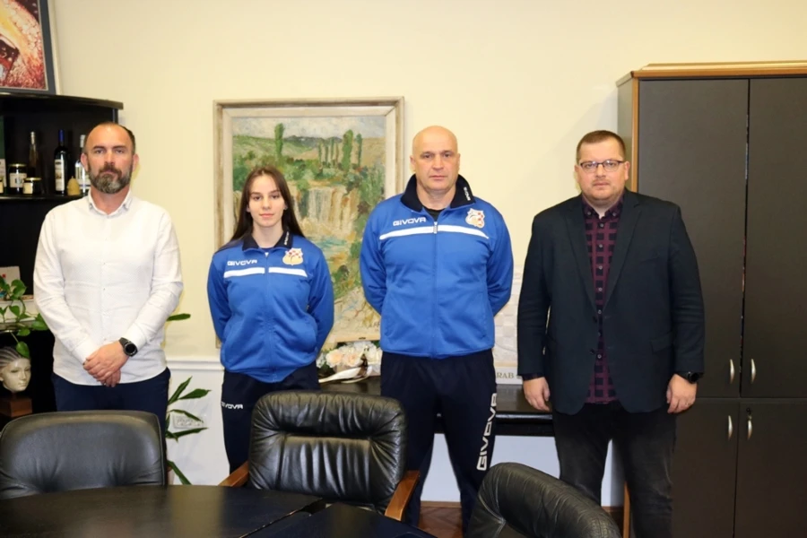Ljubuški: Grad ponosan na rad mlade karatašice Marije Čuljak