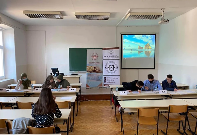 Karađoz-begova medresa pobjednik Debatnog natjecanja u Mostaru