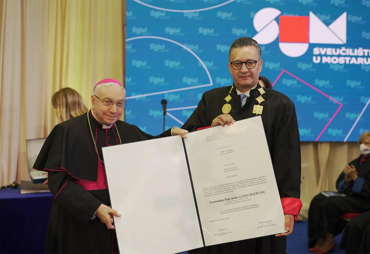 Nuncij Luigi Pezzuto počasni doktor Sveučilišta u Mostaru 