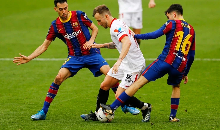 Rakitić slavi rođendan, čestitala mu i Uefa