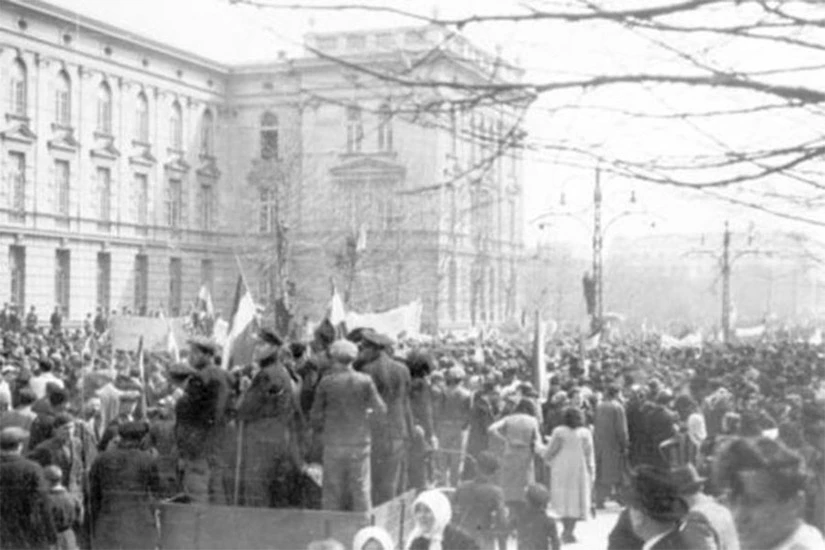 30 godina od prvog ustanka protiv Miloševića