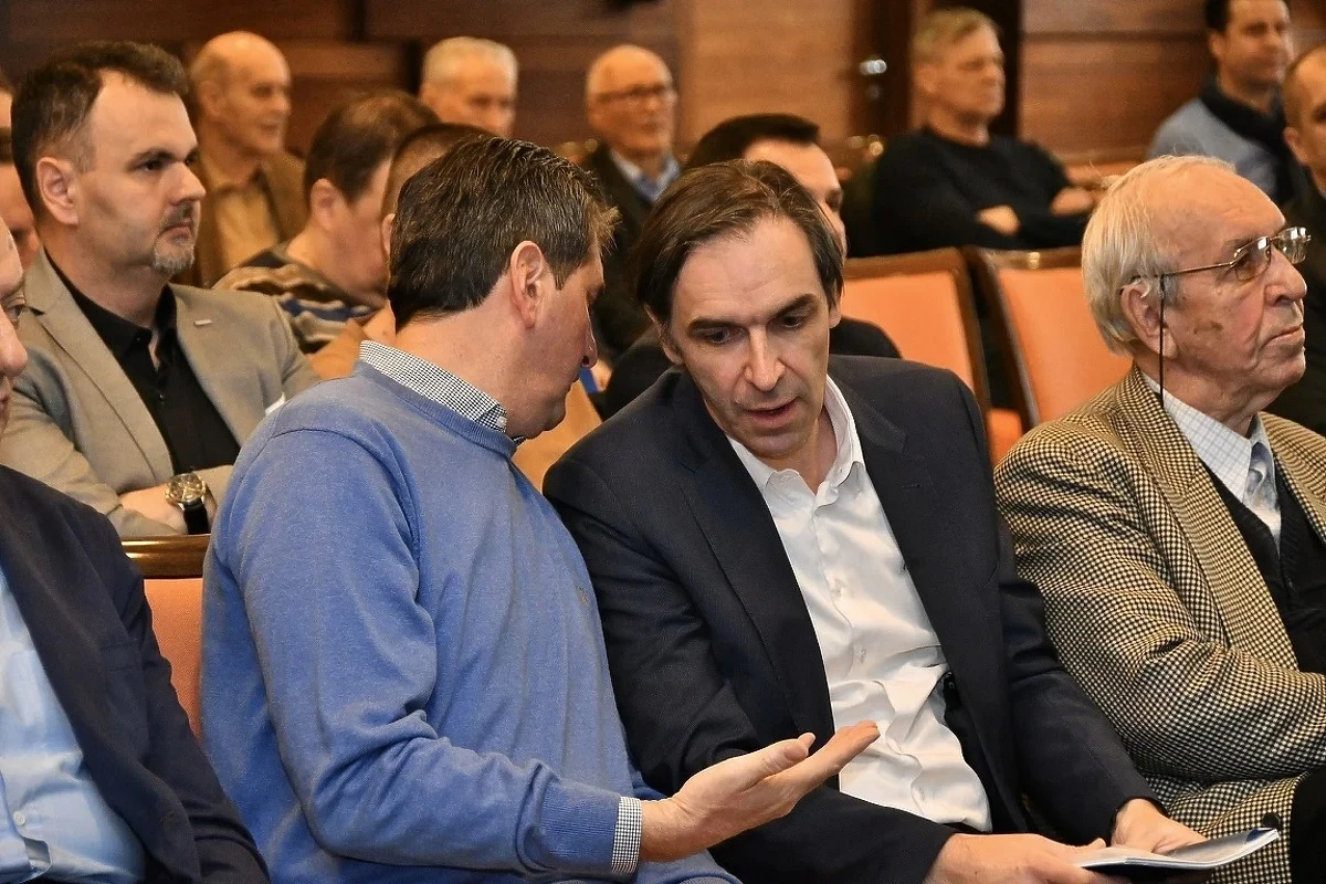 Željezničar napustili Badžak, Čengić i Lulić