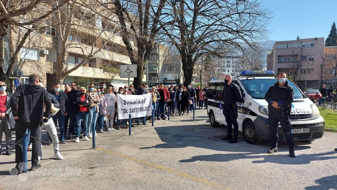 Prosvjedna šetnja sindikata: Strože mjere pred Vladom HNŽ-a