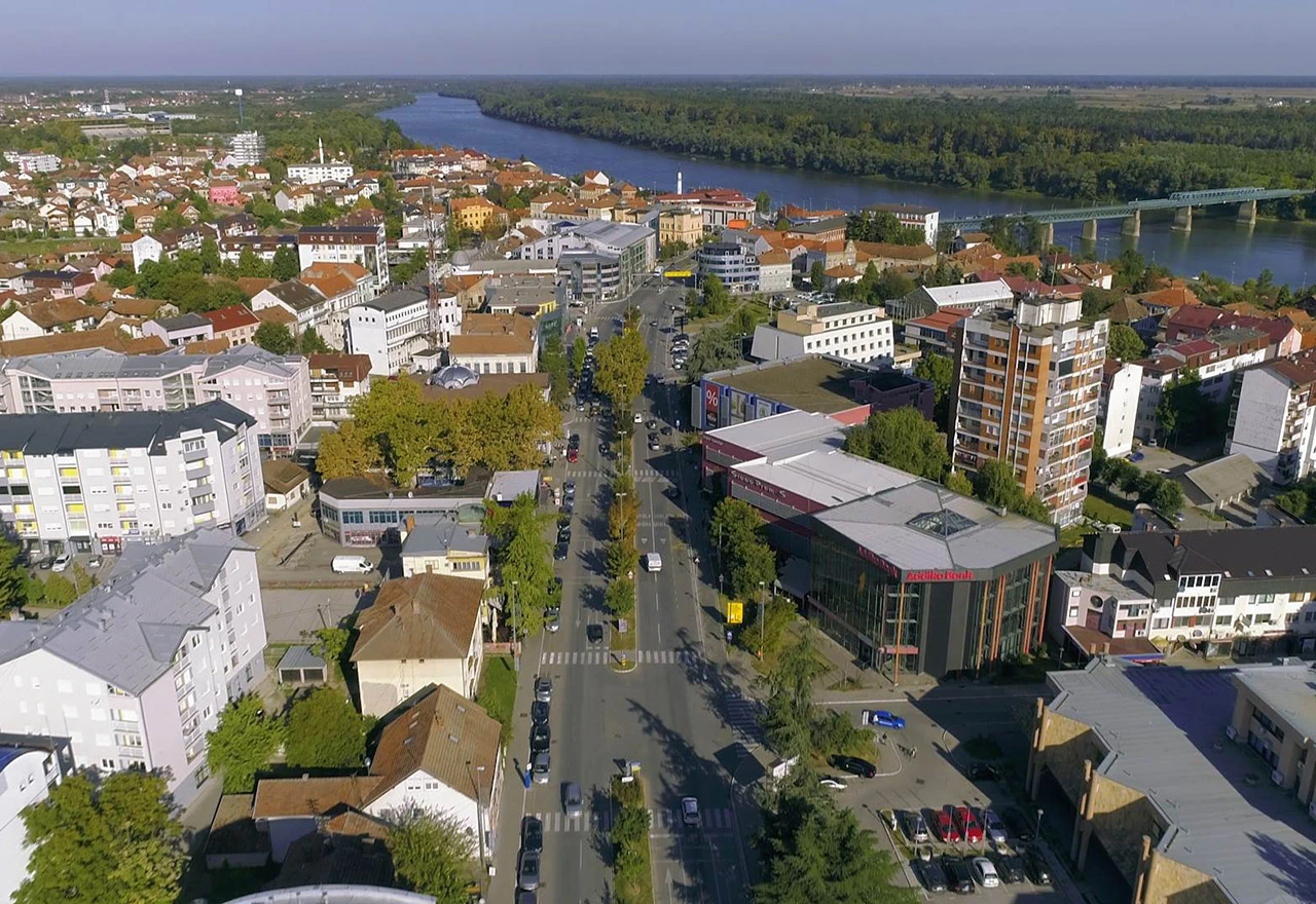 Brčko distrikt skraćuje policijski sat, dopuštena i proslava  svadbi 