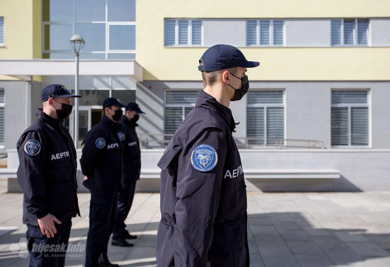 SIPA bogatija za osam policajaca iškolovanih u Mostaru 