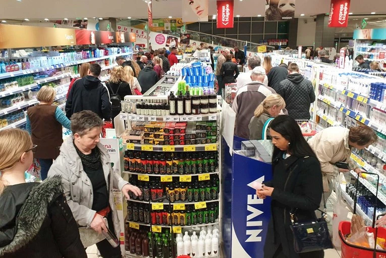 Kupovine u BiH prošlost za dobar dio državljana Hrvatske