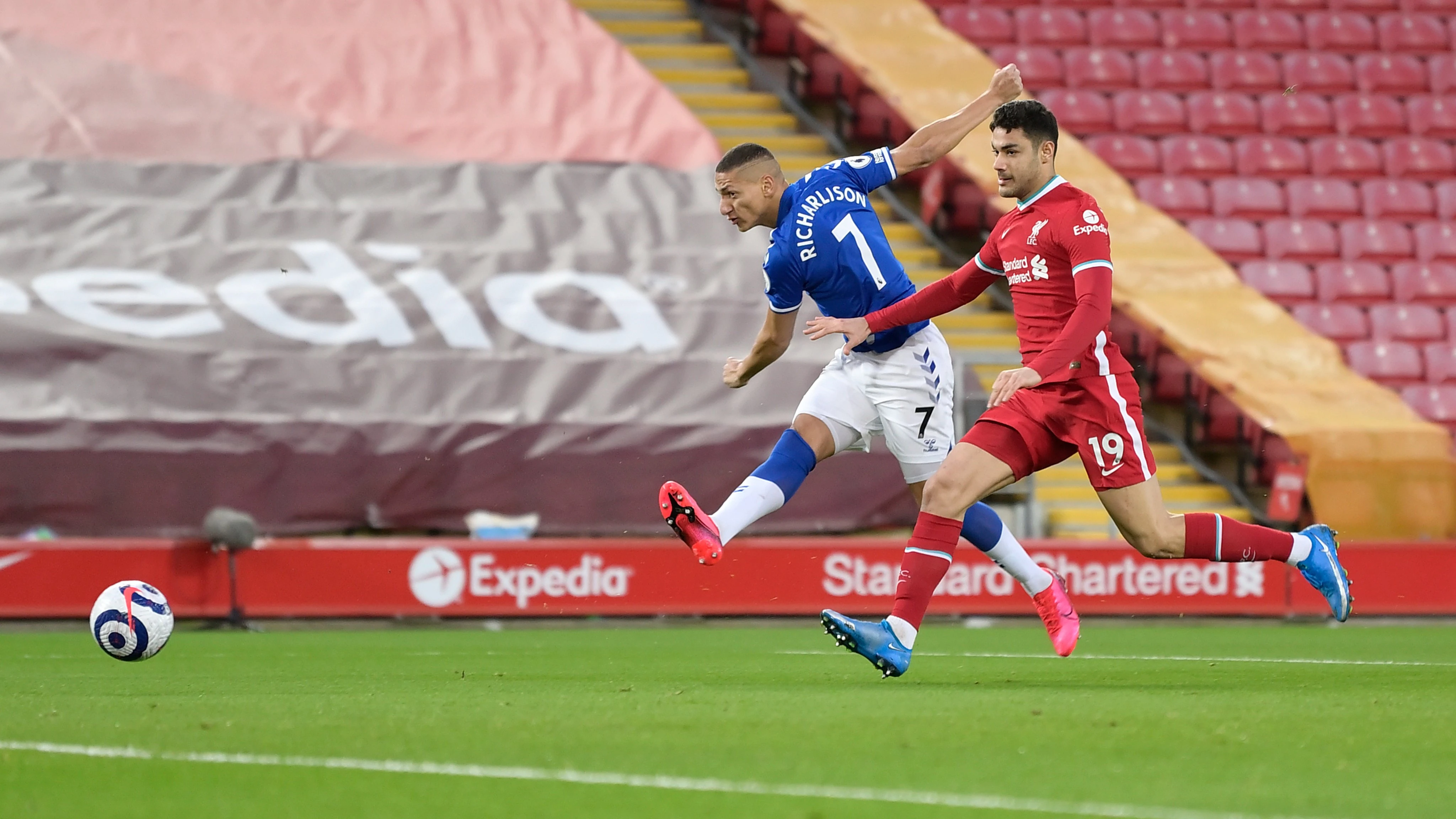 Everton nakon 20 godina slavio na Anfieldu