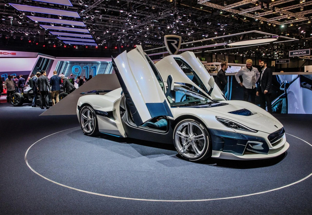 Rimac automobili otvorili luksuzni salon u Šangaju