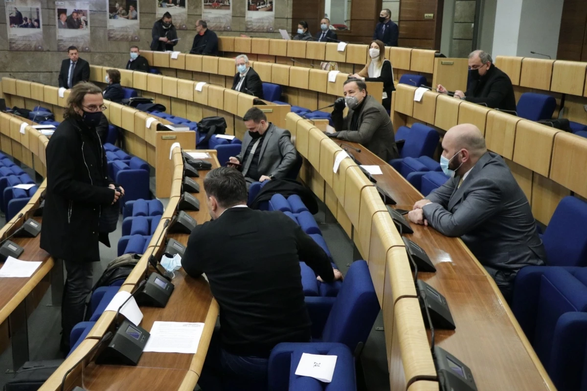 Dom naroda nije prihvatio zakon o vojnim stanovima