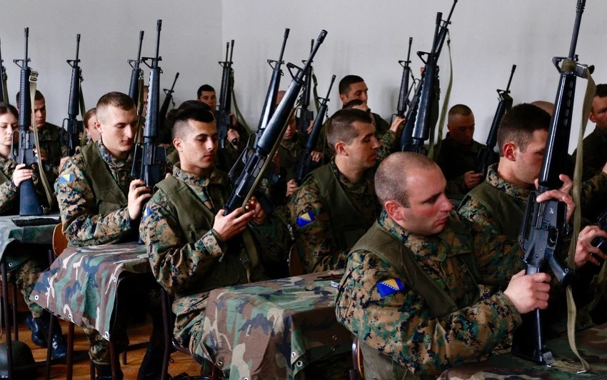 Majkić: Nestanak oružja iz vojarne novi sigurnosni izazov za BiH