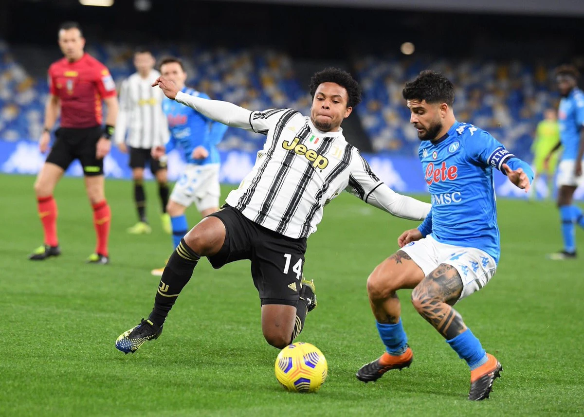 Juventus pao u Napulju!