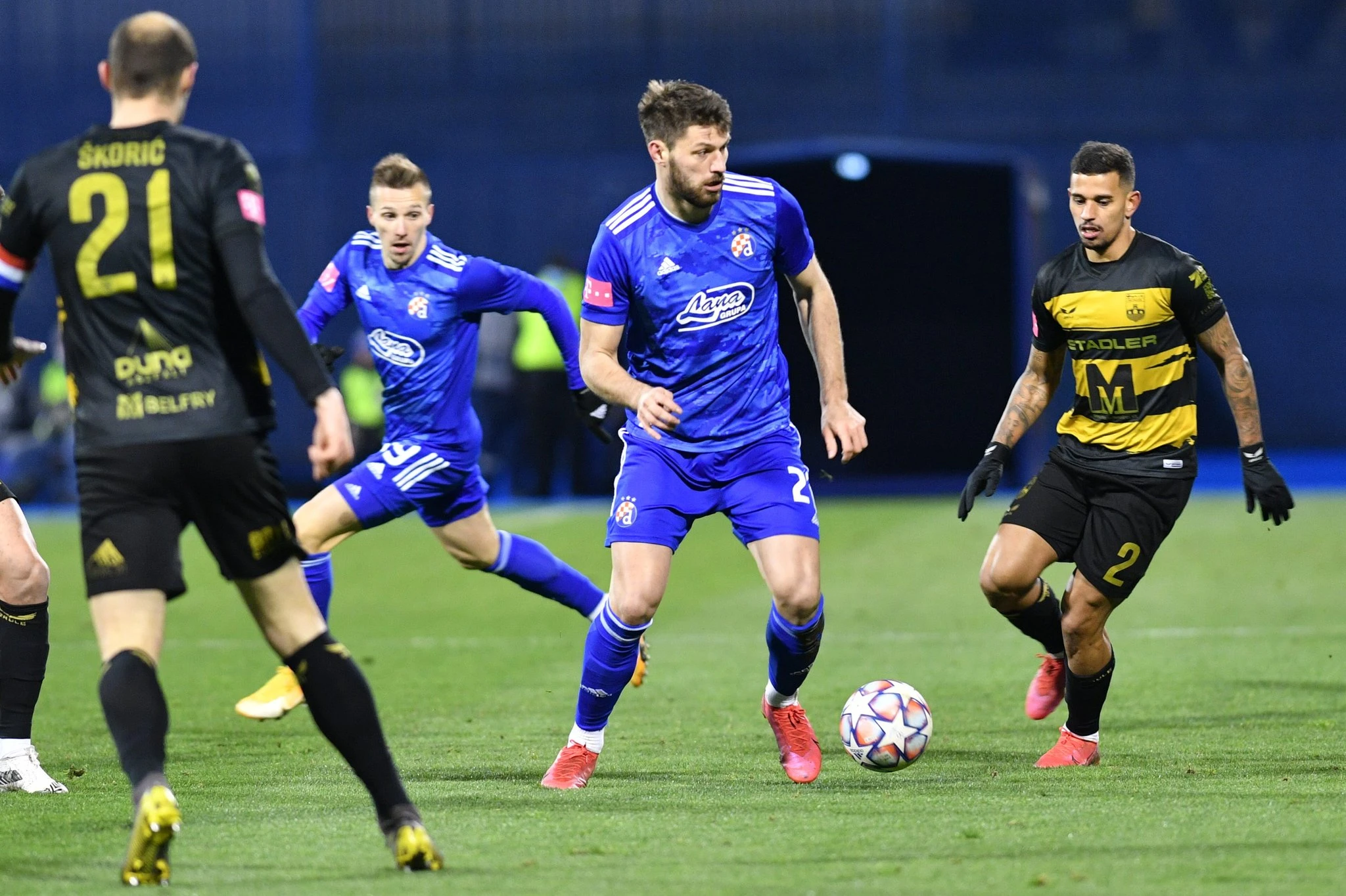 Hrvatski derbi odlučila pogreška: Dinamo slavio nad Osijekom