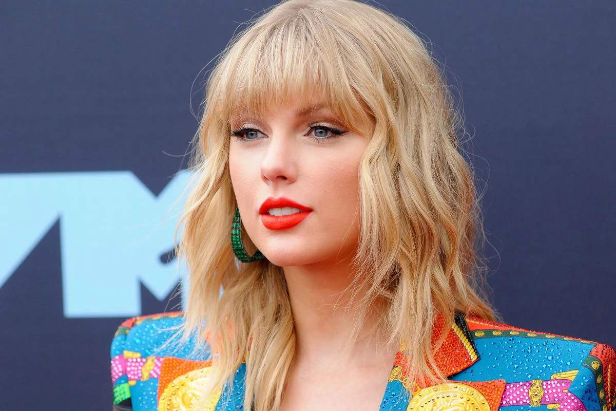 Taylor Swift objavit će treći album u godinu dana