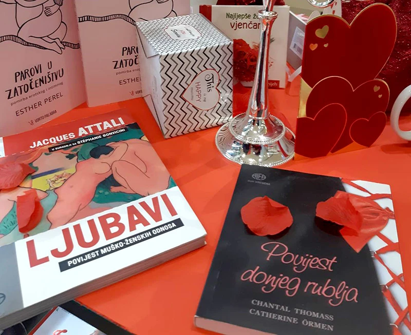 Pitanje za Valentinovo: Kroz što je sve prošla ljubav i od kud nam uopće rublje?