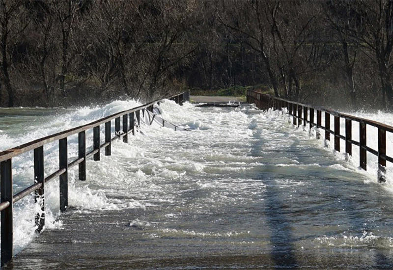 FOTO / VIDEO | Neretva raste iz minute u minutu