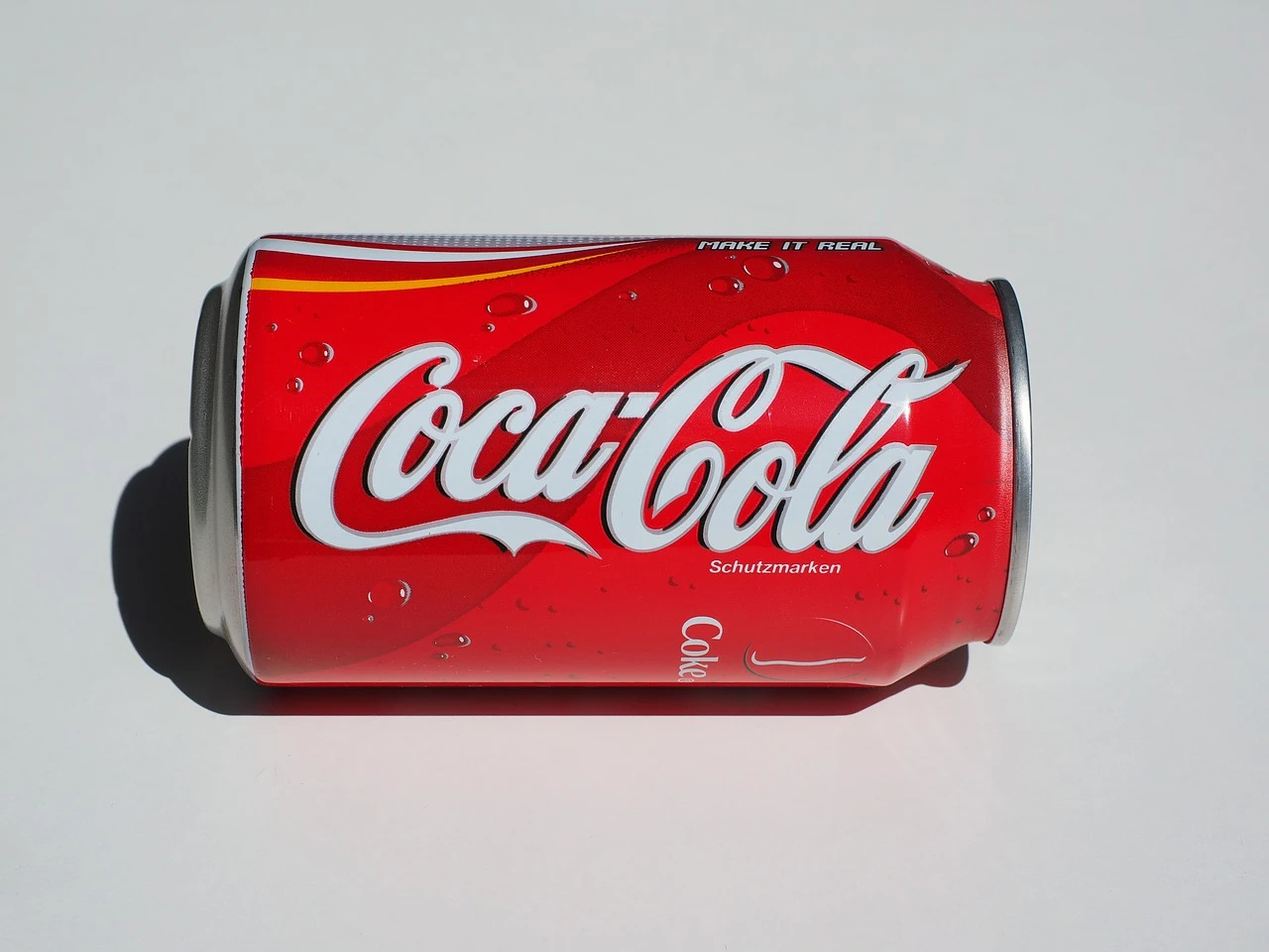 Sav svjetski koronavirus stane u limenku Coca-Cole