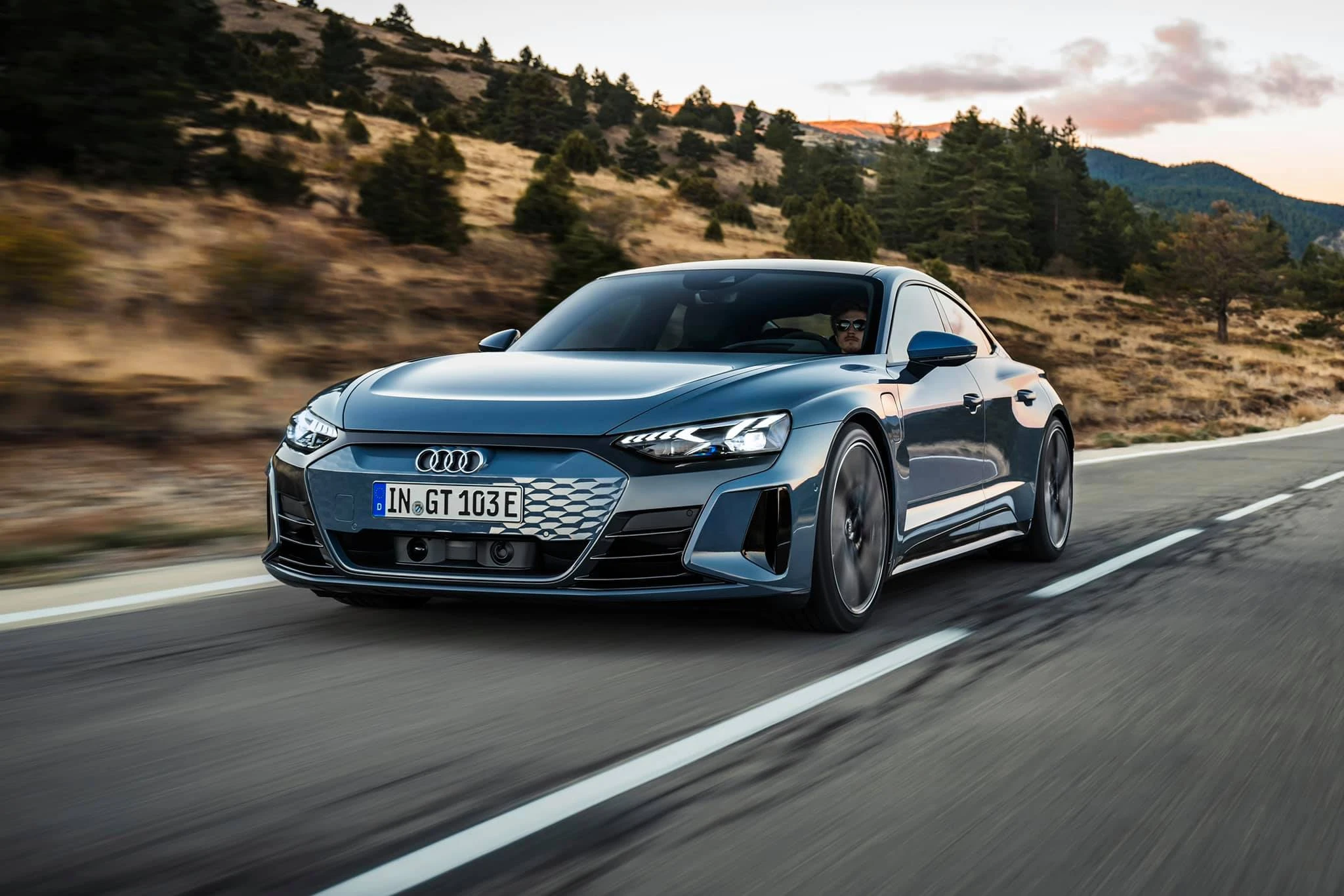 VIDEO | Audi predstavio električni e-Tron GT