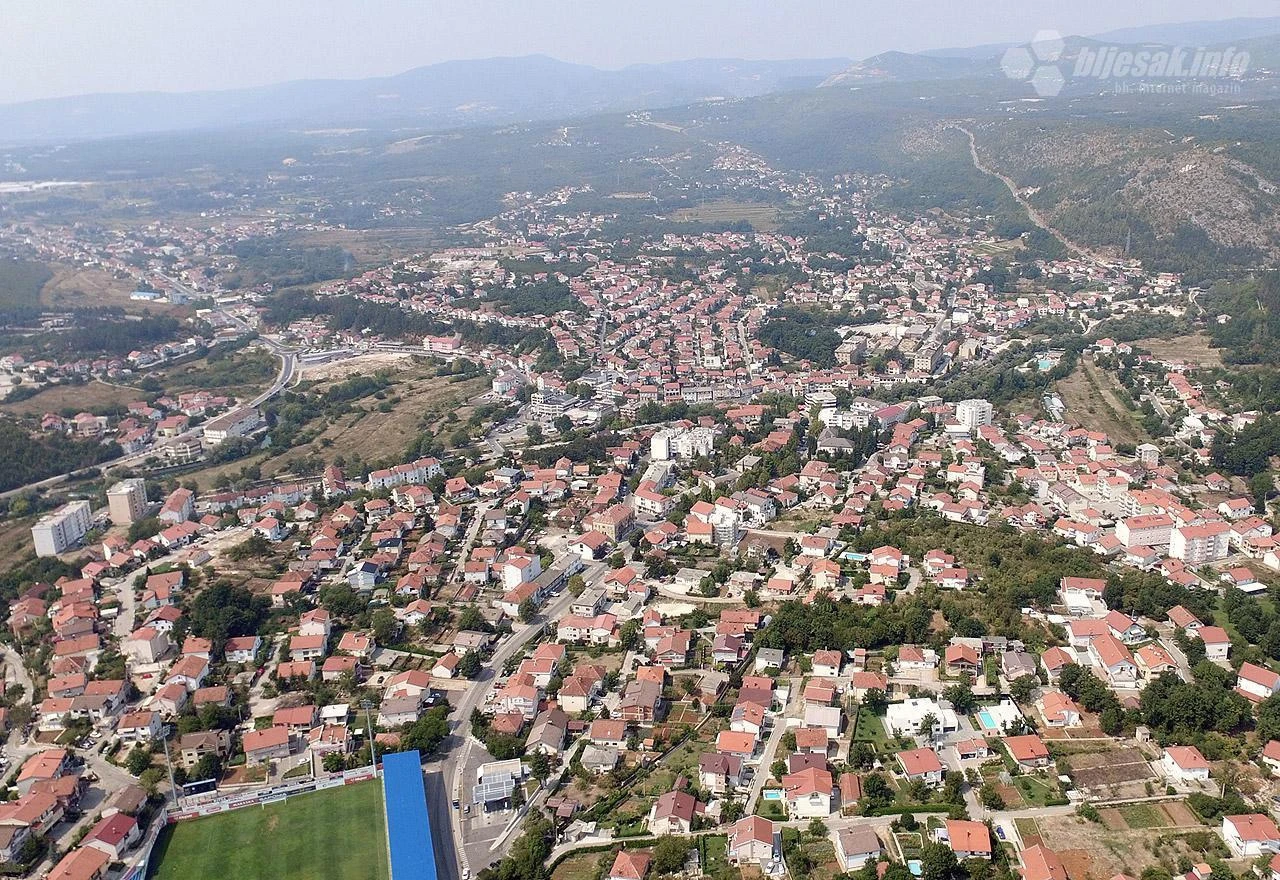 Udruga Pravi Put donira higijenske potrepštine i brašno po mjesnim zajednicama u ŽZH