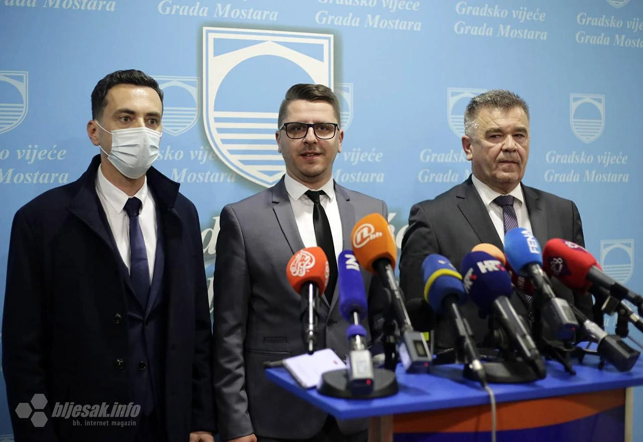 Zavatrilo; Zalihić udario po Mariću, Marić uzvratio 'ponijelo ga, momak, nado'će'