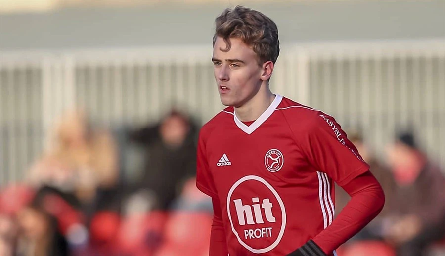 Mitchel Bergkamp krenuo očevim stopama