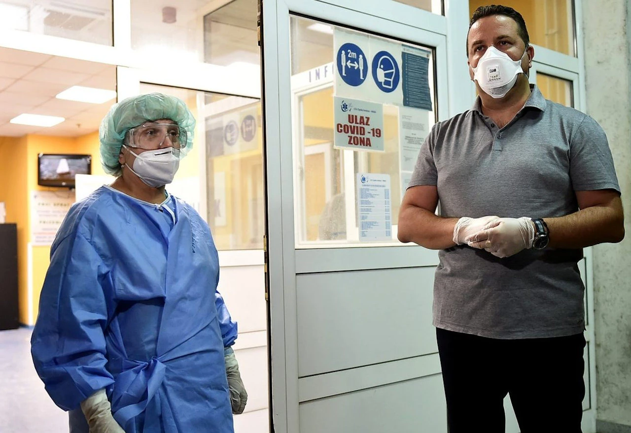 Crna Gora: 23 slučaja novog soja koronavirusa?!