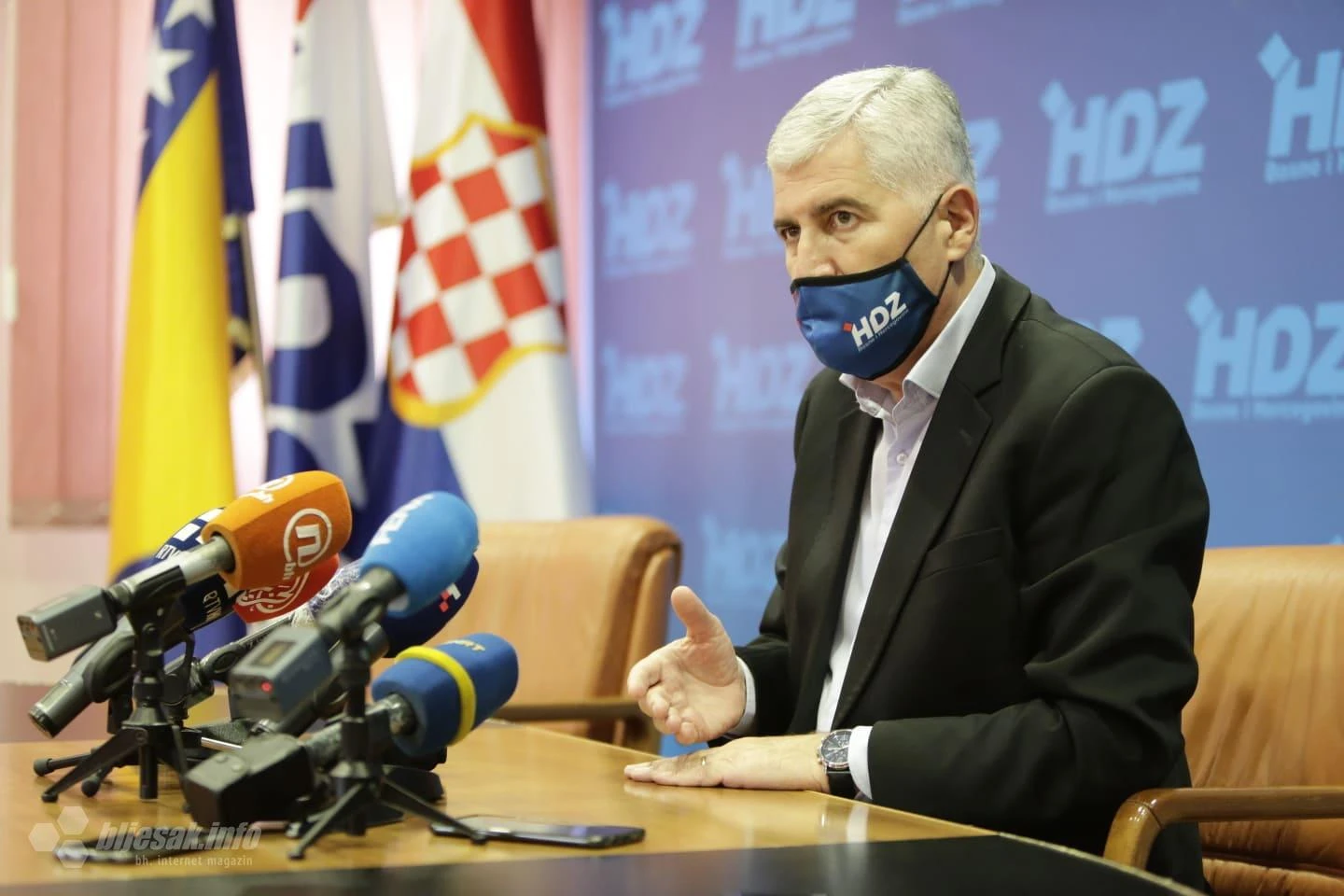 HNS: Potrgana zastava EU nije put kojim BiH želi ići
