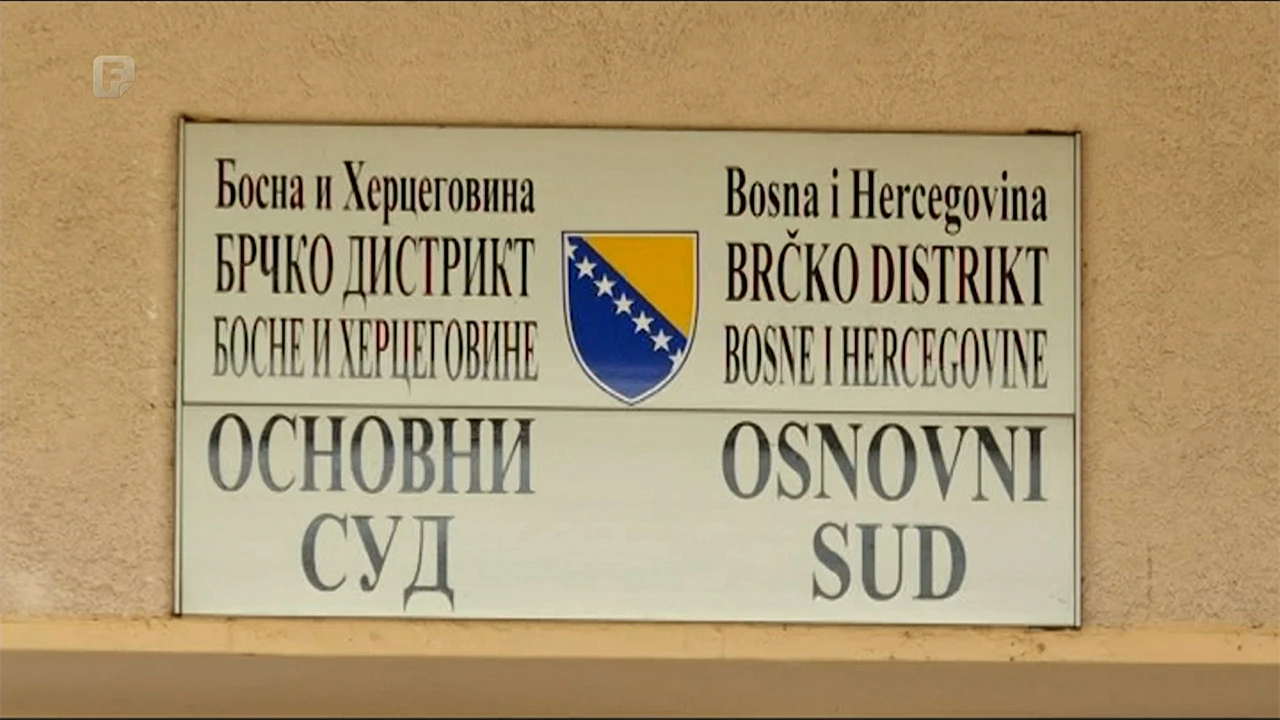Samo kod nas: Zaposleni u sudu koji ih je osudio