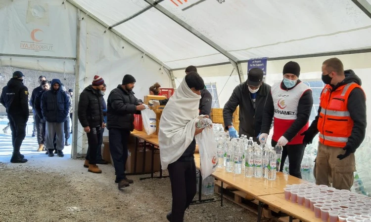 Štefanek: Teški uvjeti u migrantskom kampu “Lipa”