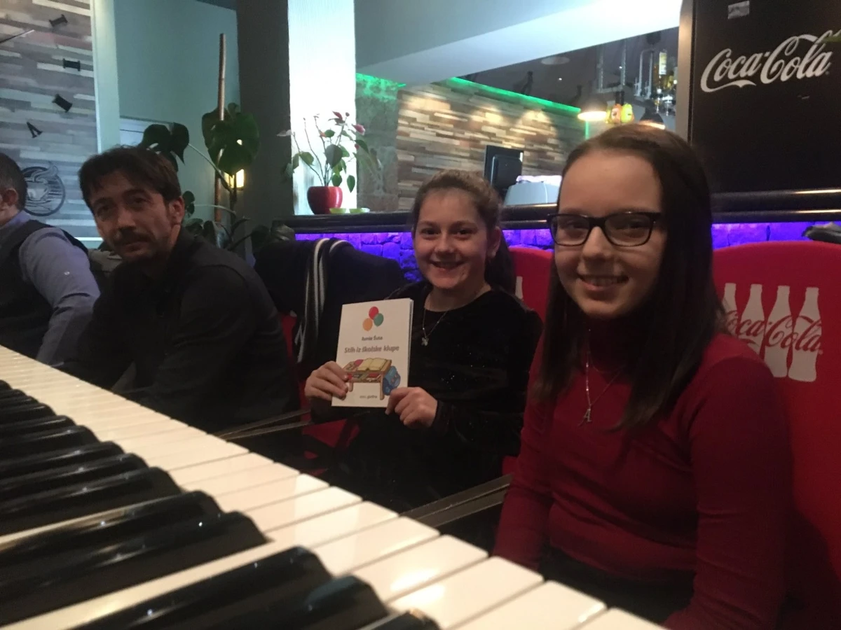 U Čapljini promoviran "Stih iz školske klupe"