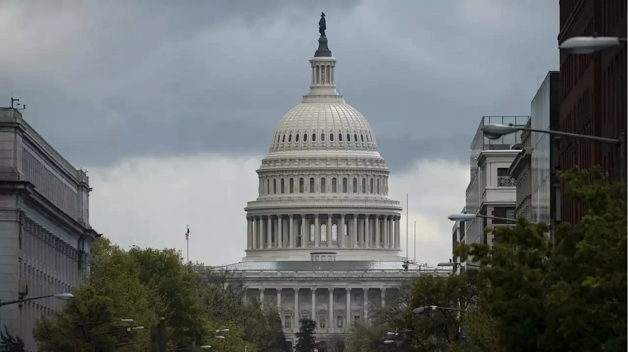 Demokrati predali senatu optužnicu protiv Trumpa