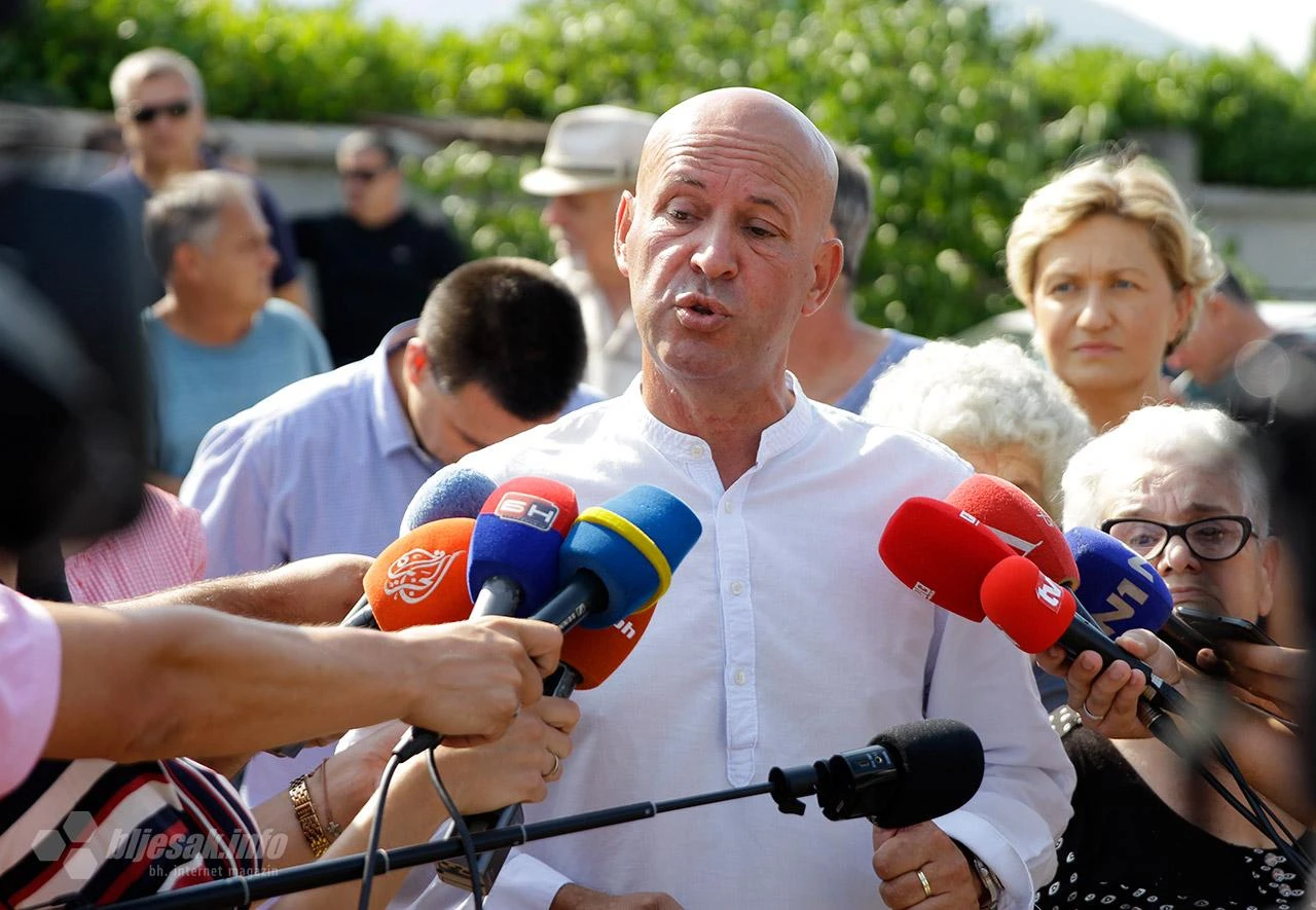 DF napustio Koaliciju u Mostaru: Džubur podnio ostavku 